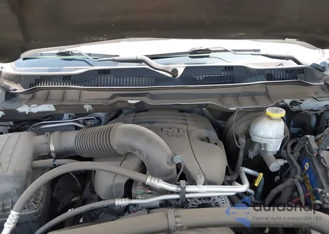 2019 Ram 1500 Classic Tradesman 4X2 8' Box из США, поврежденный, VIN 3C6JR6DT8KG537254